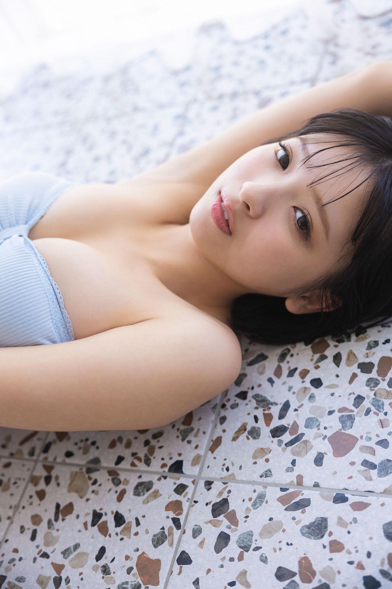 Runa Ichinose 一ノ瀬瑠菜, ヤンマガデジタル写真集 「もしミスマガがメイドだったら！？」(40)