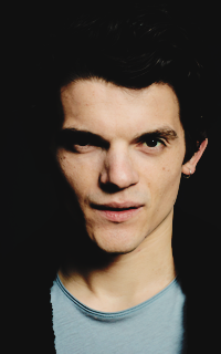 Edward Bluemel DYVcupDW_o