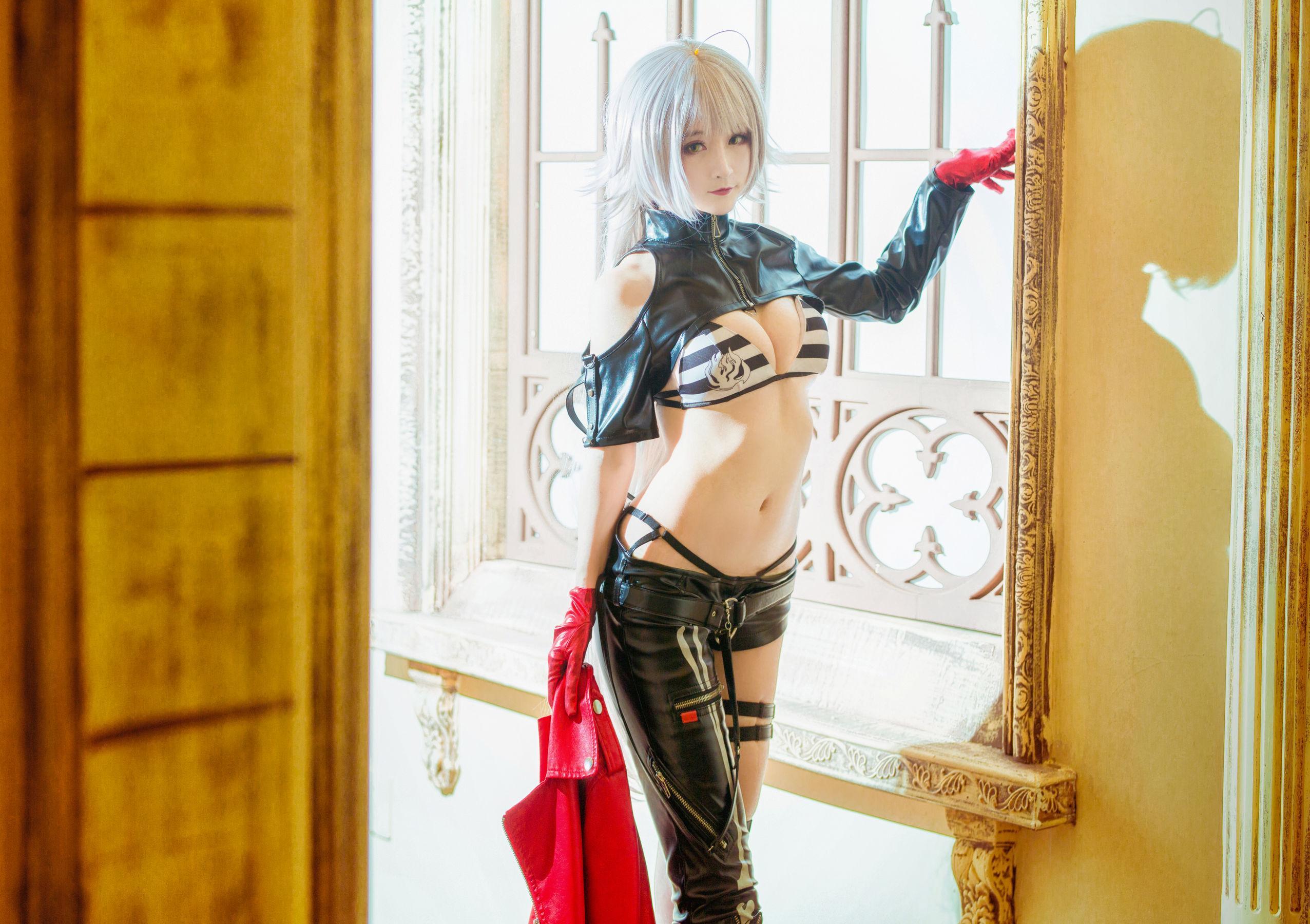 [美女Coser] yui金鱼 《贞德》 写真集(13)