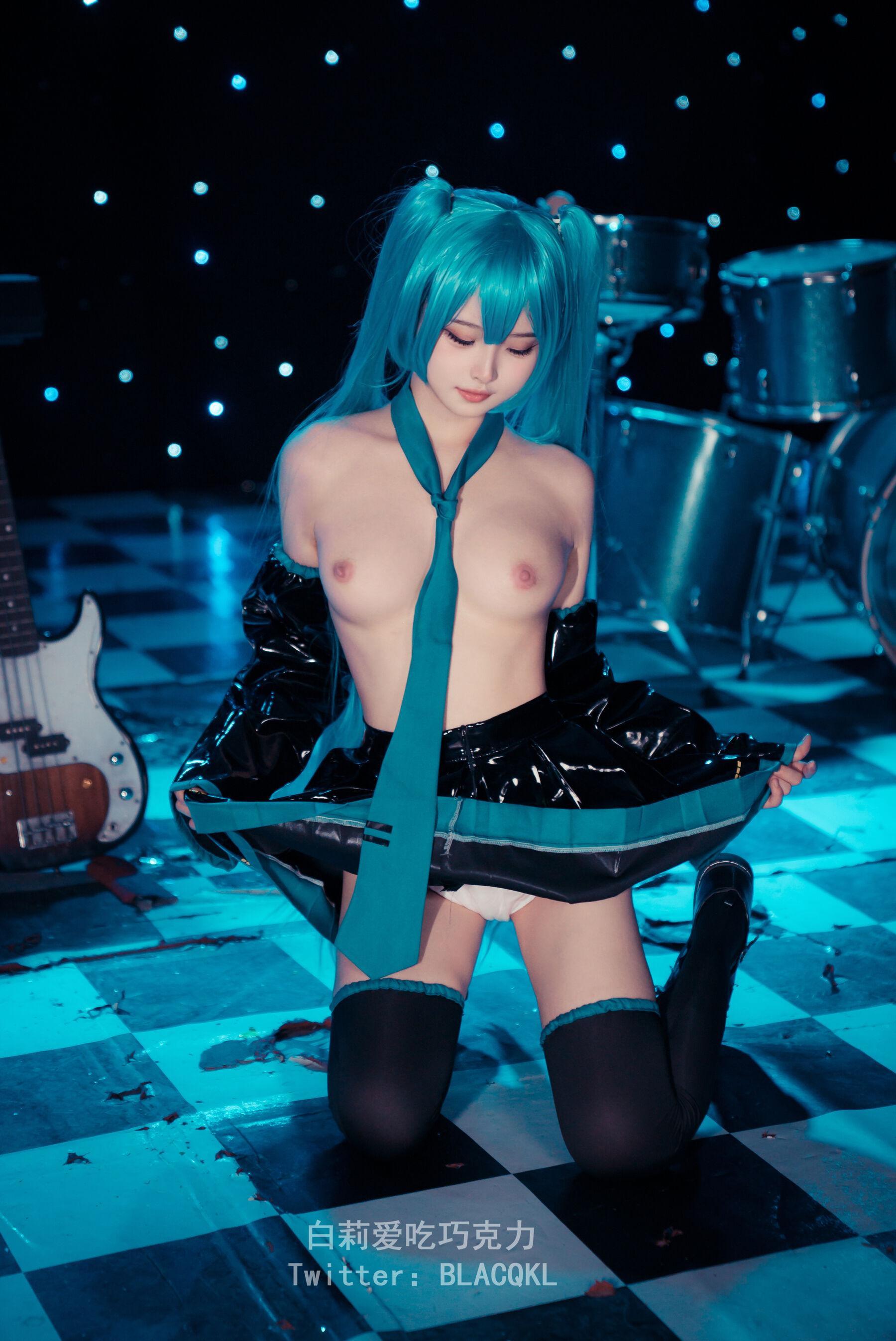 国模人体 白莉爱吃巧克力《未来初音 Miku》(63)