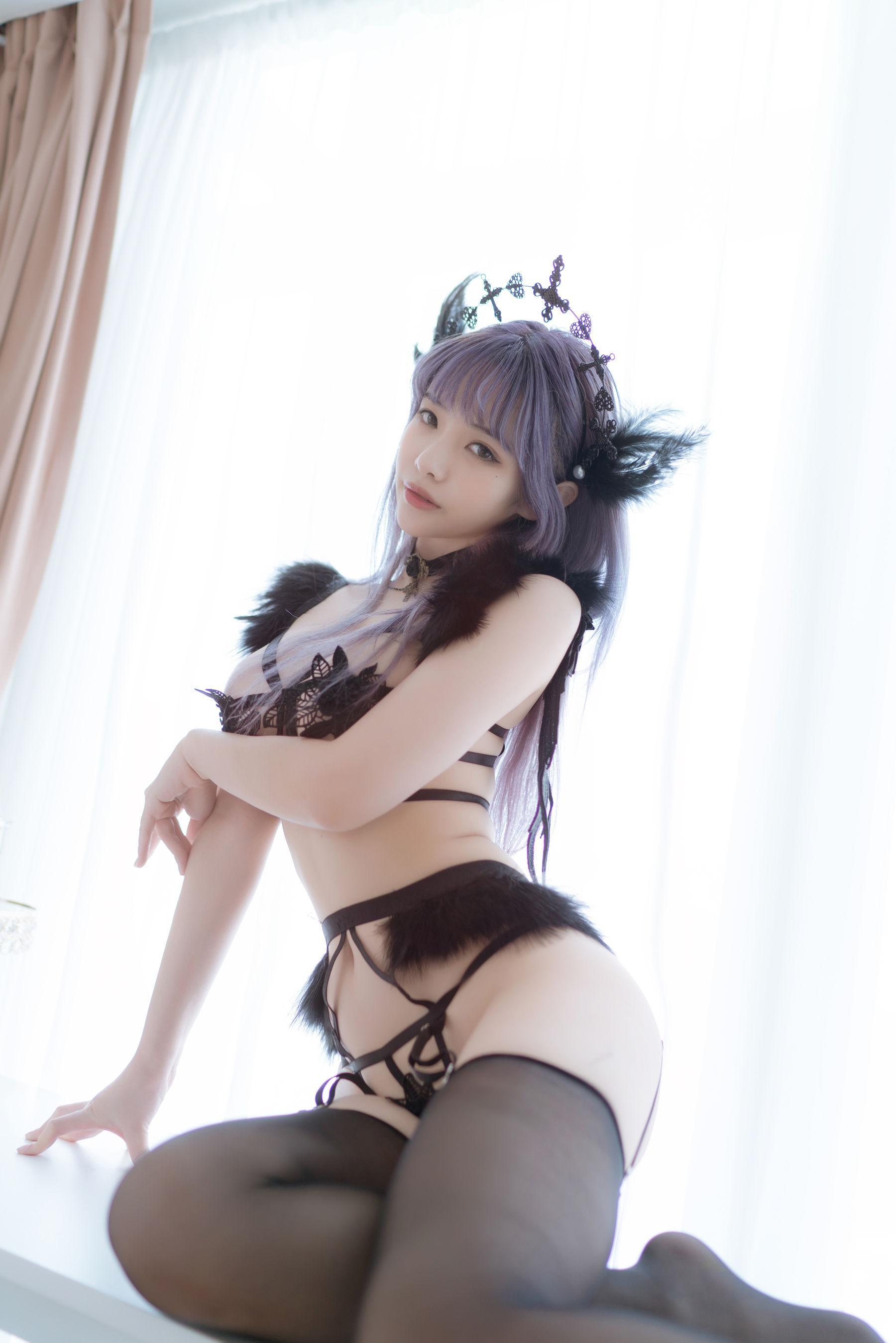 [福利女神cosplay] 动漫博主雯妹 - 黑色天使/46P(22)