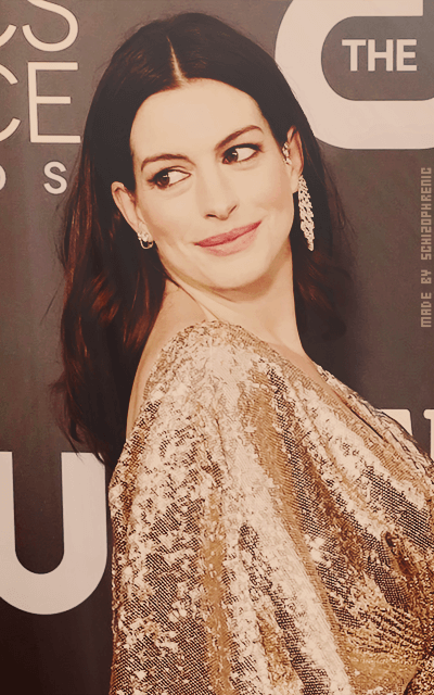 Anne Hathaway BqoGsOMS_o