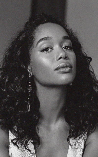 Laura Harrier - Page 2 CSs4dLA2_o