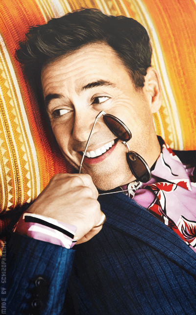 Robert Downey Jr FvGcF4YI_o