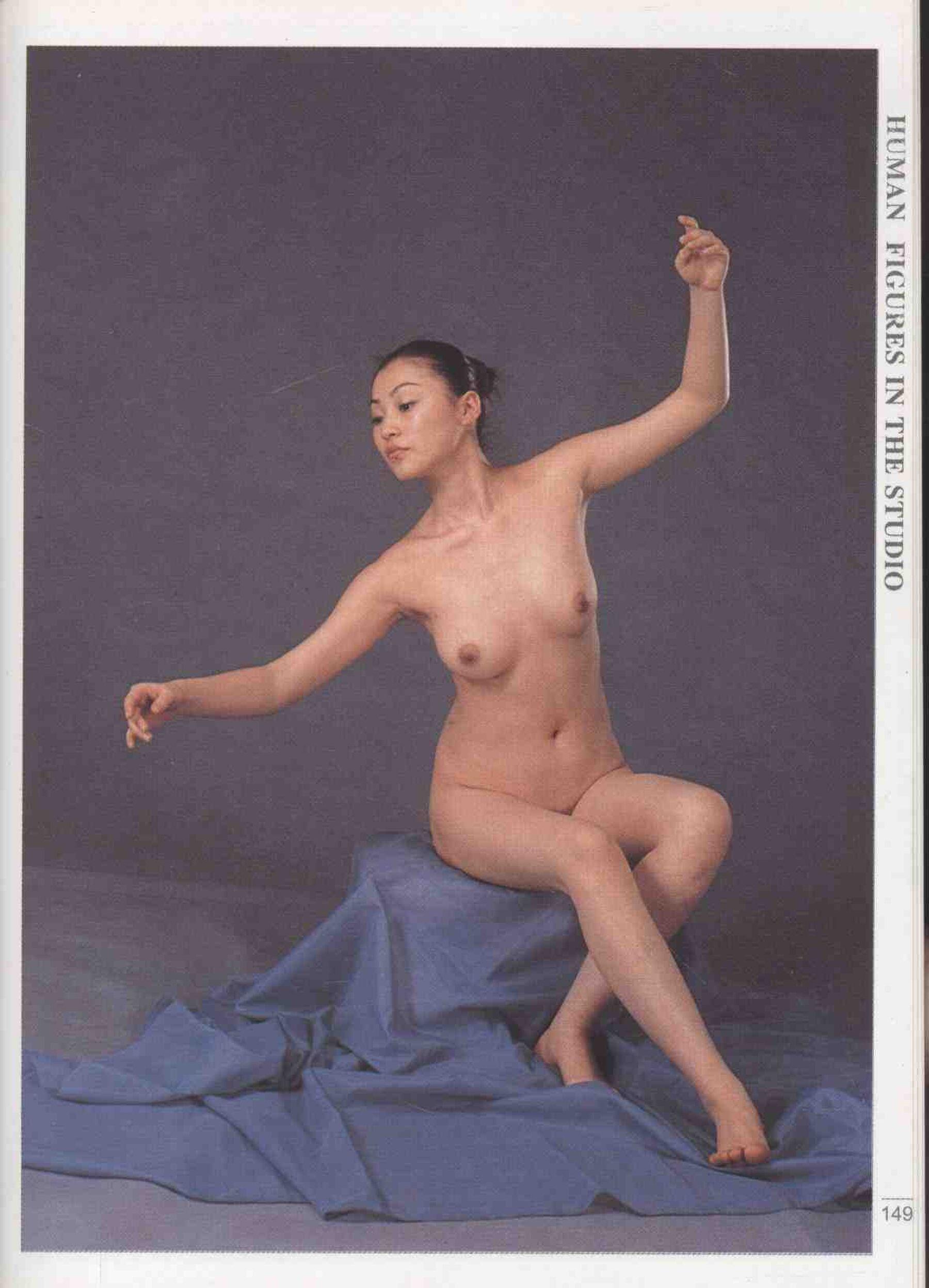 书籍扫描 实用人体模特摄影·坐姿篇(154)