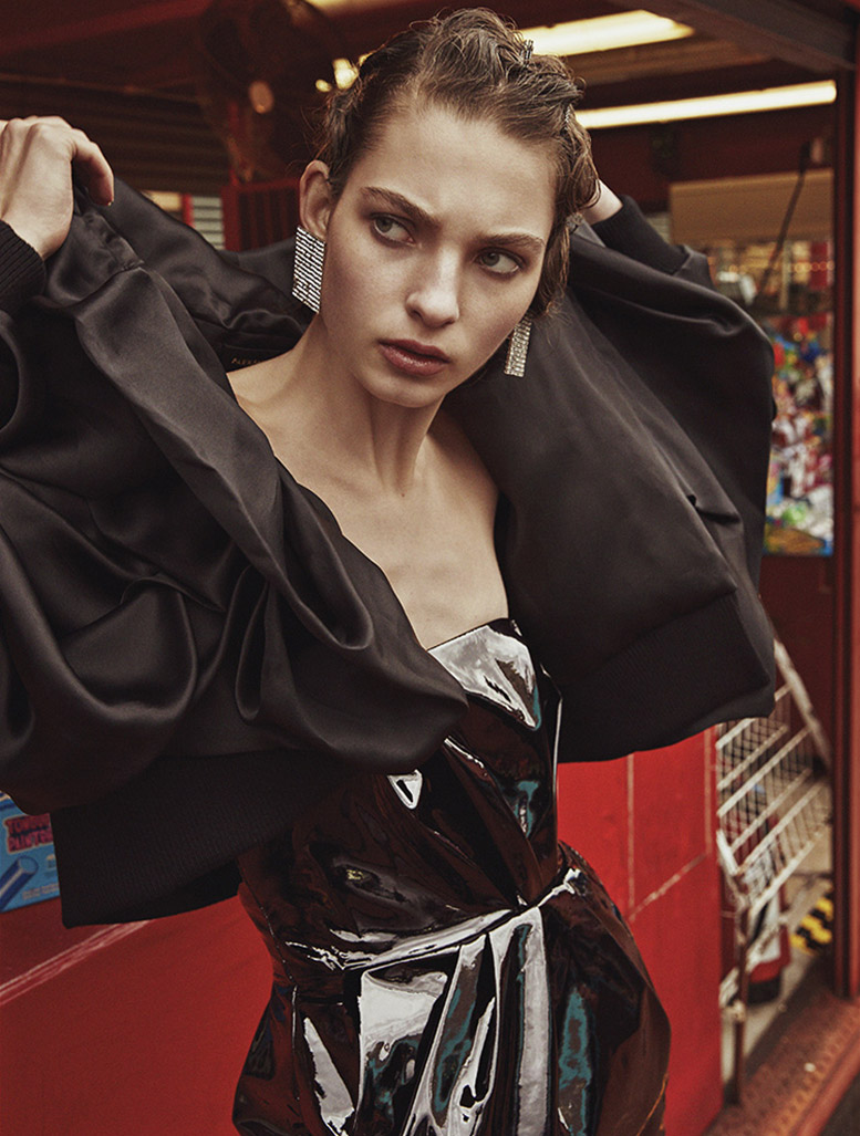 Прогулка по нетуристическому Лондону с Женей Мигович / Lets Shopping / Zhenya Migovych by Alex Bramall / LOfficiel Switzerland july 2018 Прогулка по нетуристическому Лондону с Женей Мигович / Lets Shopping / Zhenya Migovych by Alex Bramall / LOfficiel Switzerland july 2018
