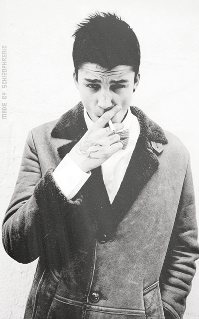 Ash Stymest KXbxvCs4_o