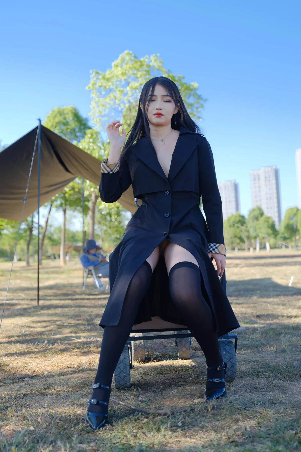 小泽 – 黑丝御姐 户外露出 Set.02(8)