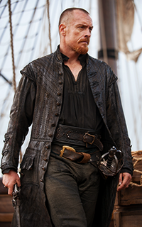 Toby Stephens T839rNU9_o