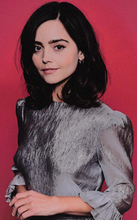 Jenna Coleman 5NURys9v_o