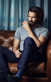 Michiel Huisman UhmfXJNZ_o