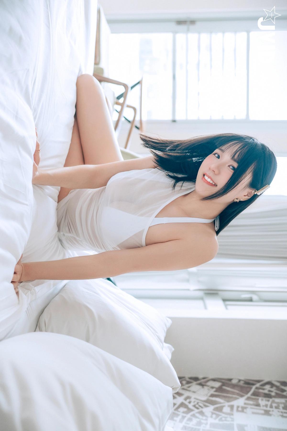 JVID Angela寶7 – 豪乳情婦の不倫旅行－寶七🫦跪舔肉棒的色色拜金萌妹🔥靈巧的舌頭舔來舔去😈 Set.02(9)