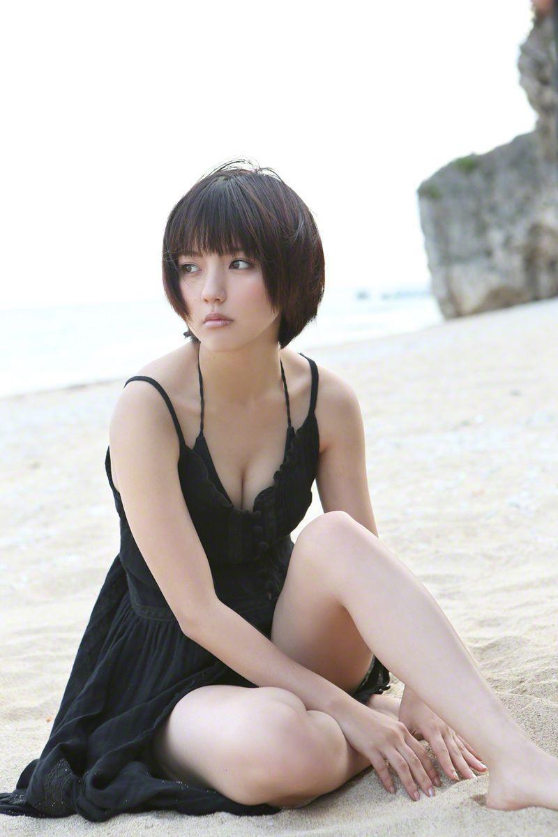 [Wanibooks] NO.117 Erina Mano 真野恵里菜 写真集(128)