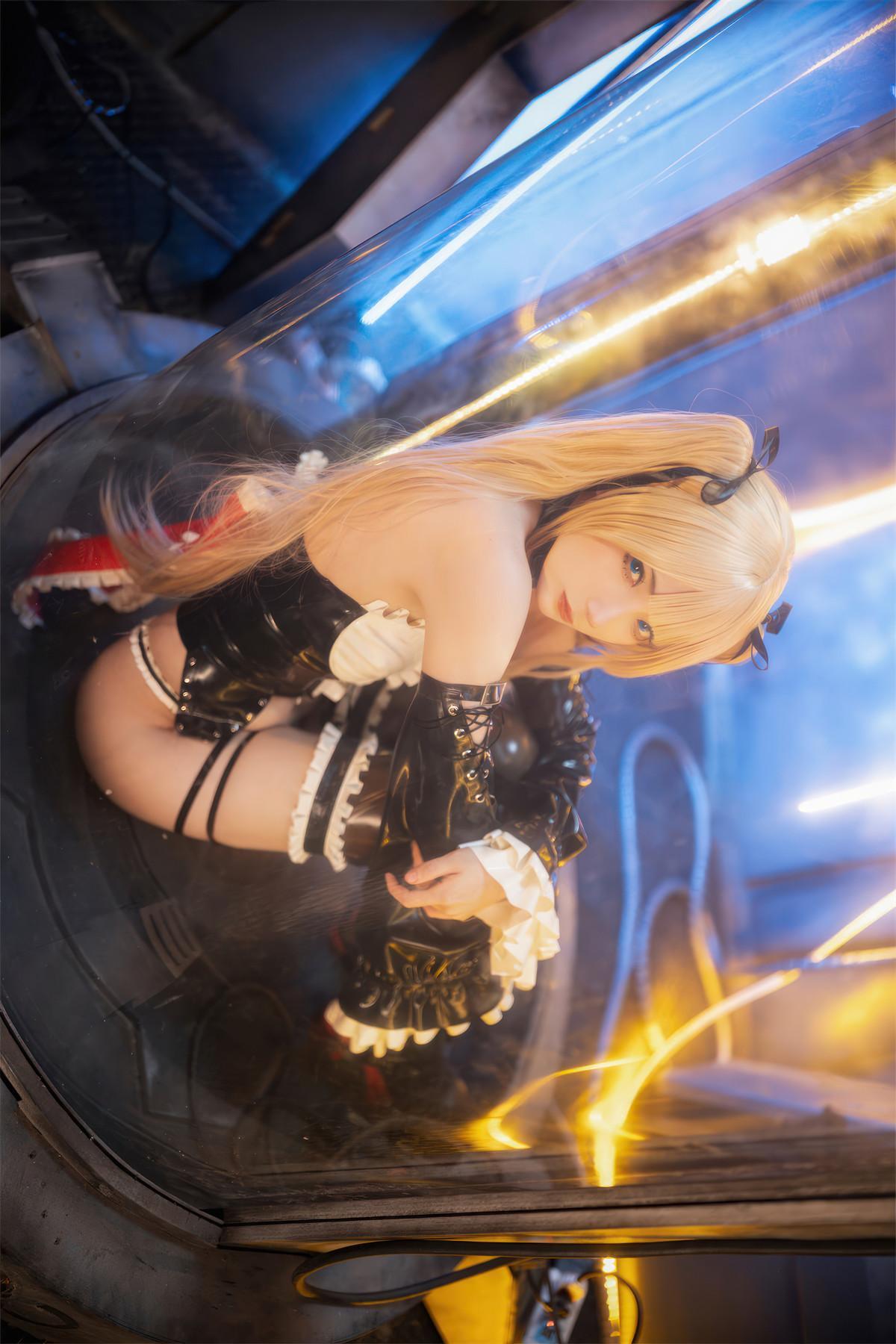 Cosplay 是三不是世w 玛丽萝丝胶衣(11)