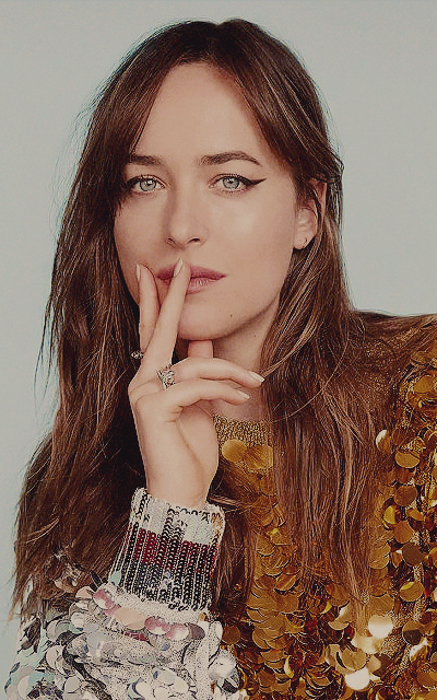 brunetka - Dakota Johnson - Page 3 09em6AOx_o