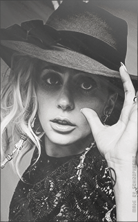 Lady Gaga XMs5ayRE_o