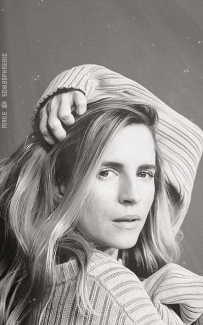 Brit Marling IzYxqjOg_o