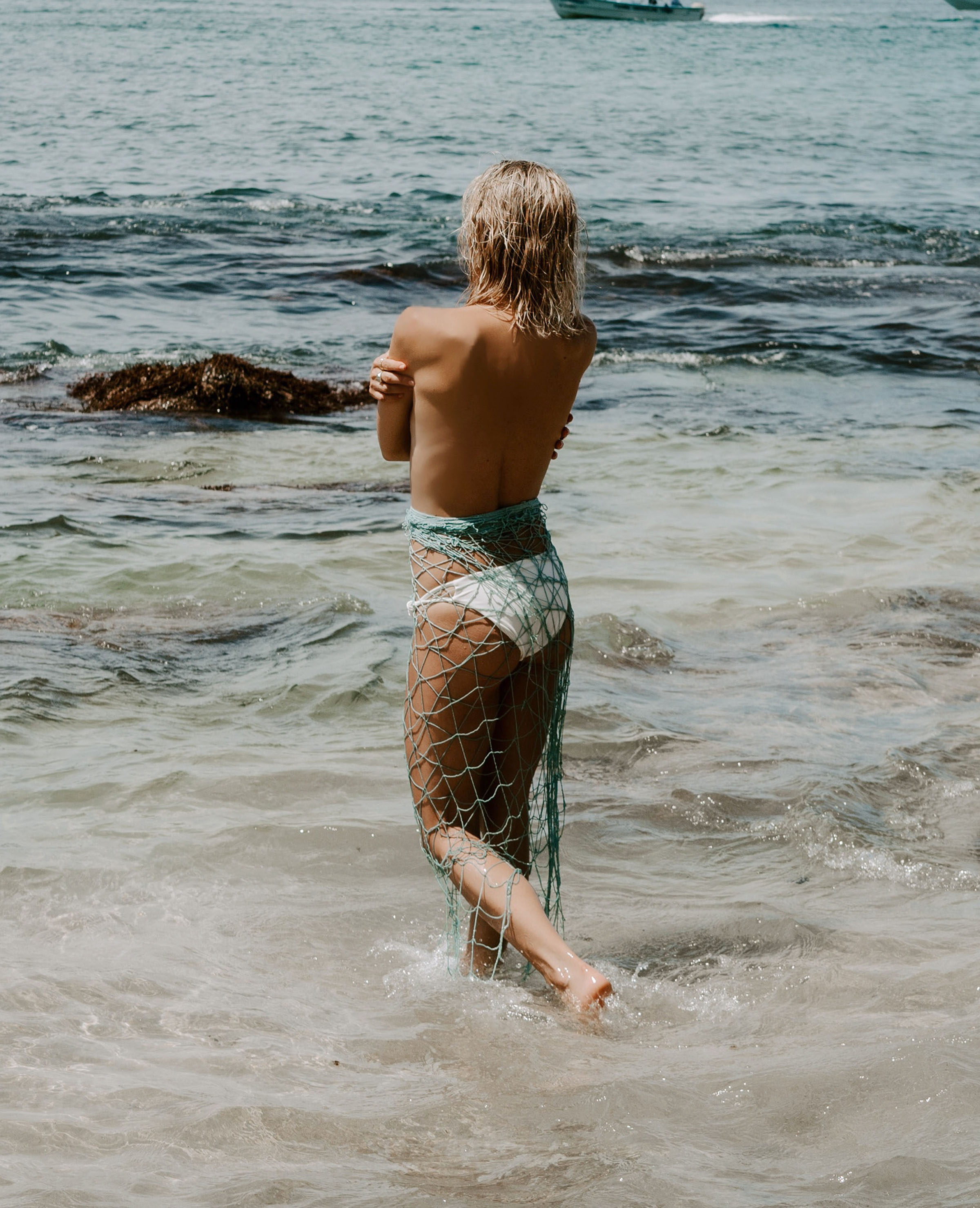 Кристин Каваллари (Kristin Cavallari) во время фотосессии на пляже в Мексик...