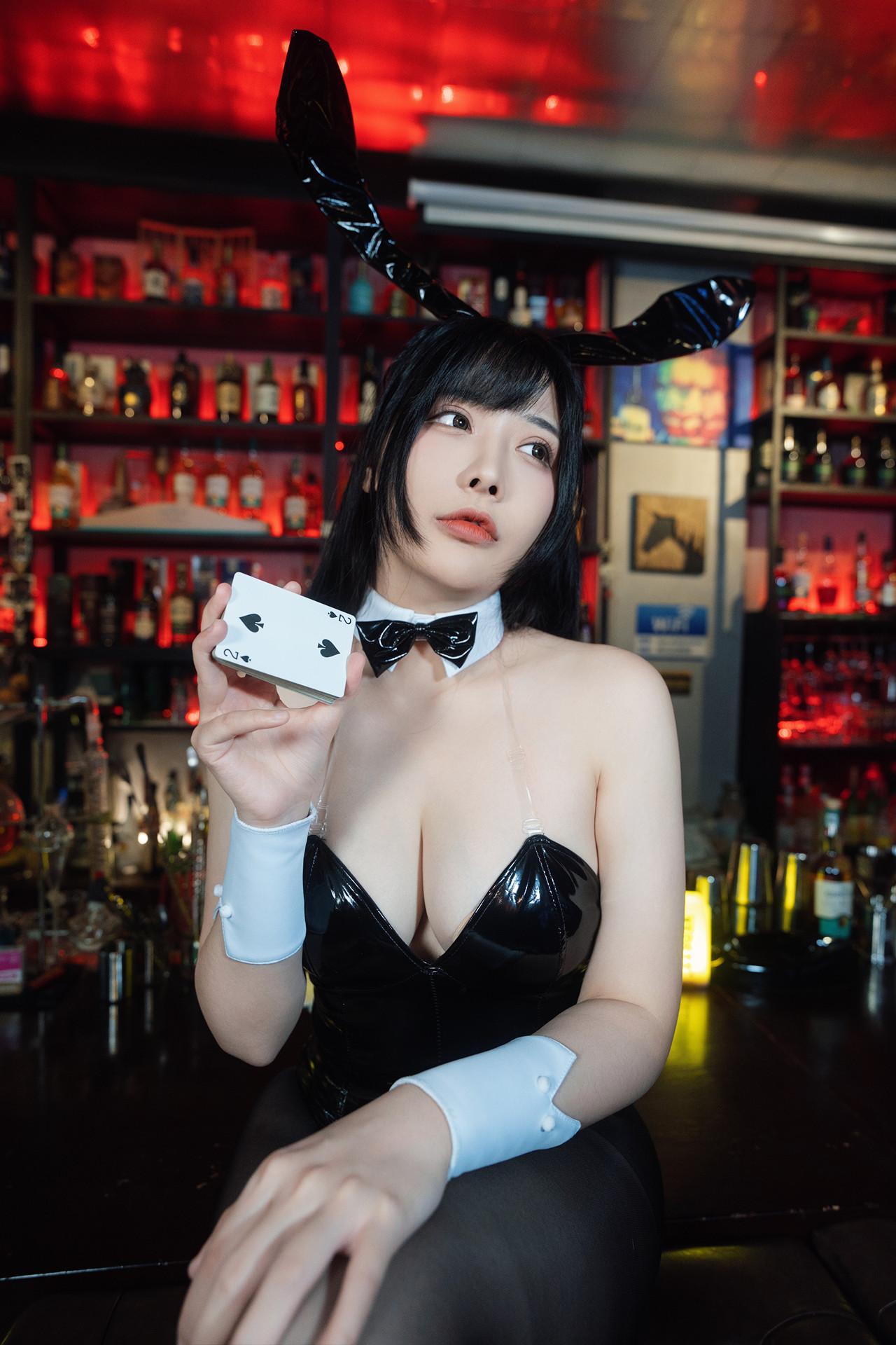 Cosplay 糖果果candy – 黑胶兔兔2 Set.02(18)