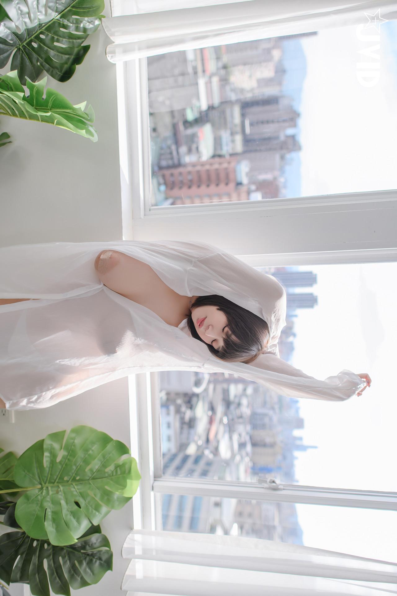 JVID Ruru茹茹 H級豪巨乳 寄宿家中的前同事－茹茹，一早醒來就衣衫不整！豪乳在眼前晃的我頭好暈啊～～～ Set.03(13)