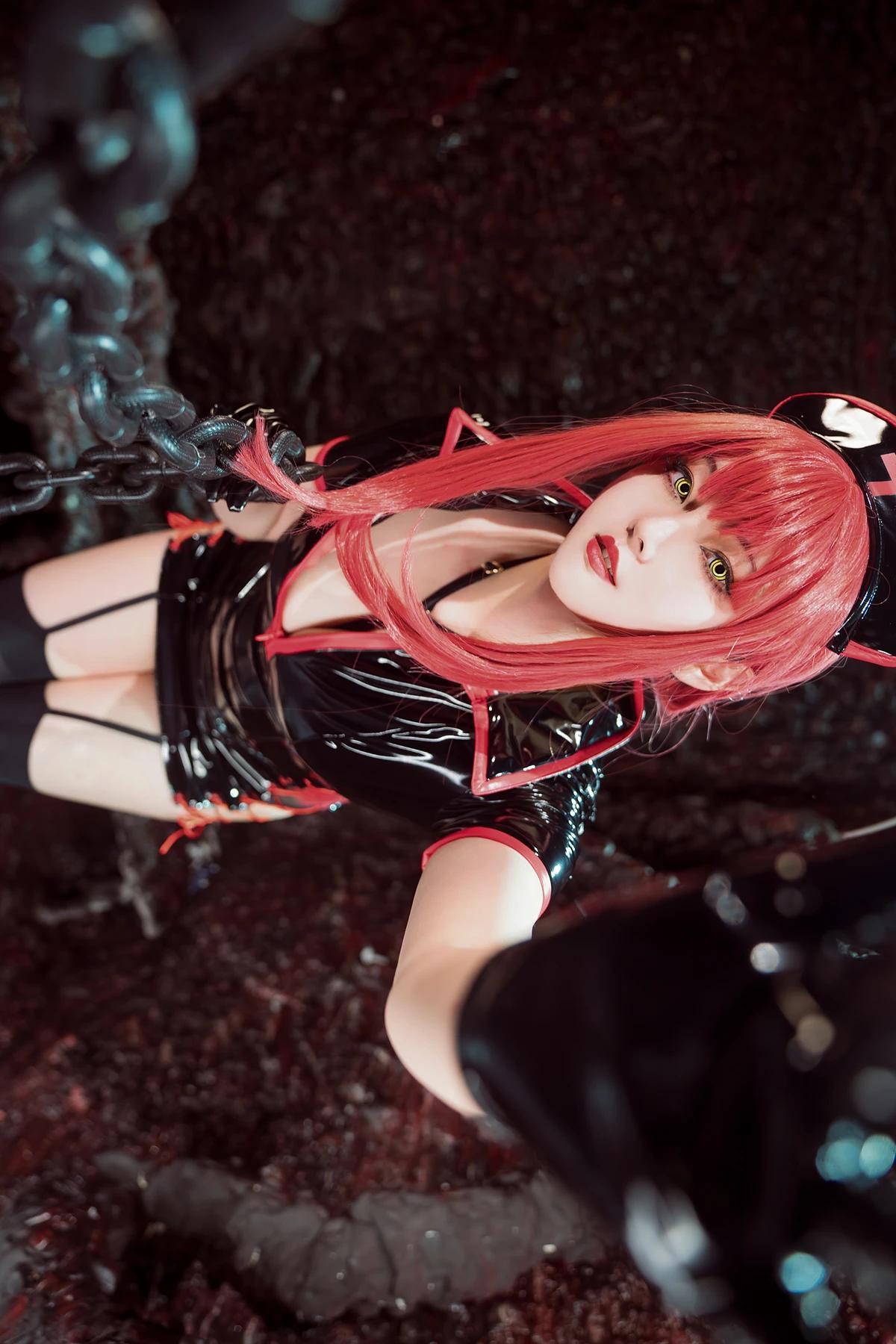 Cosplay Natsuko夏夏子 – 玛奇玛护士(32)