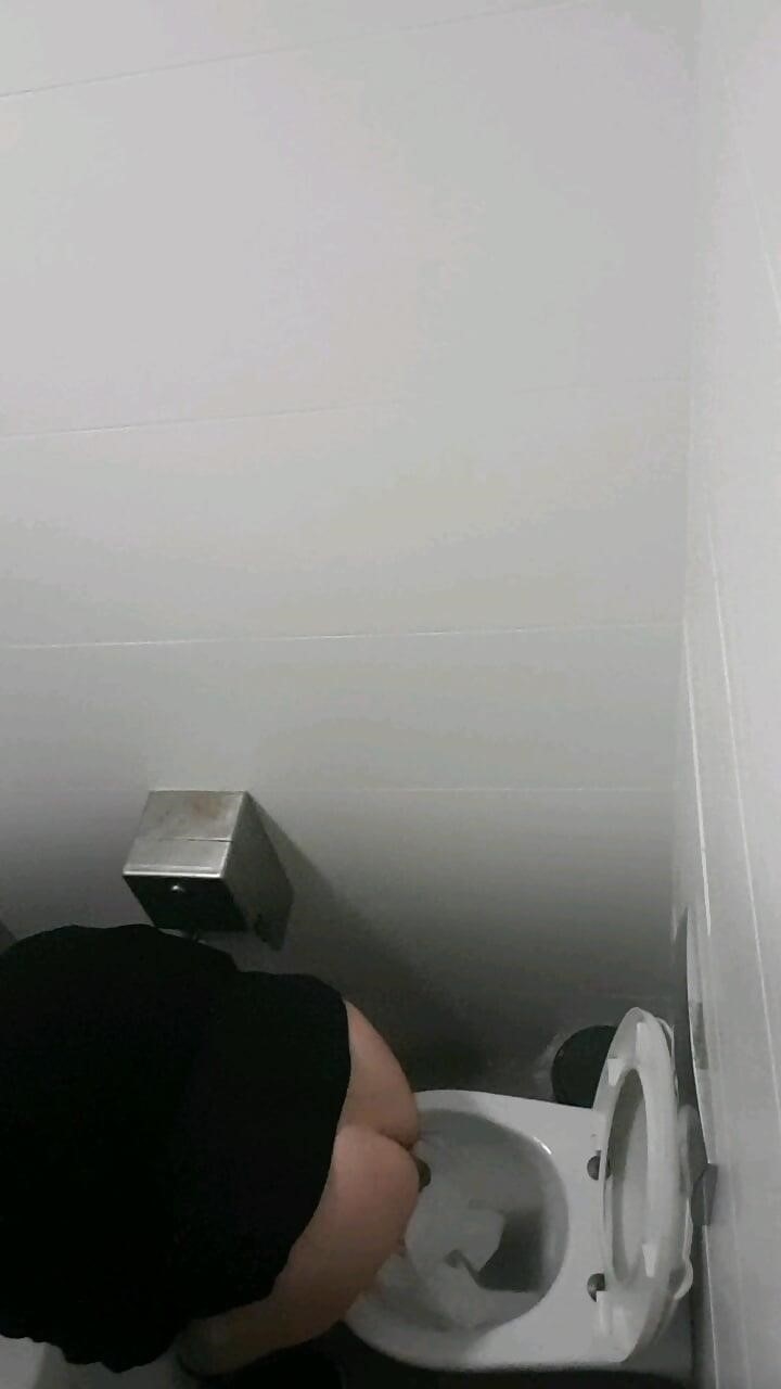 Public toilet spy cam porn-2104