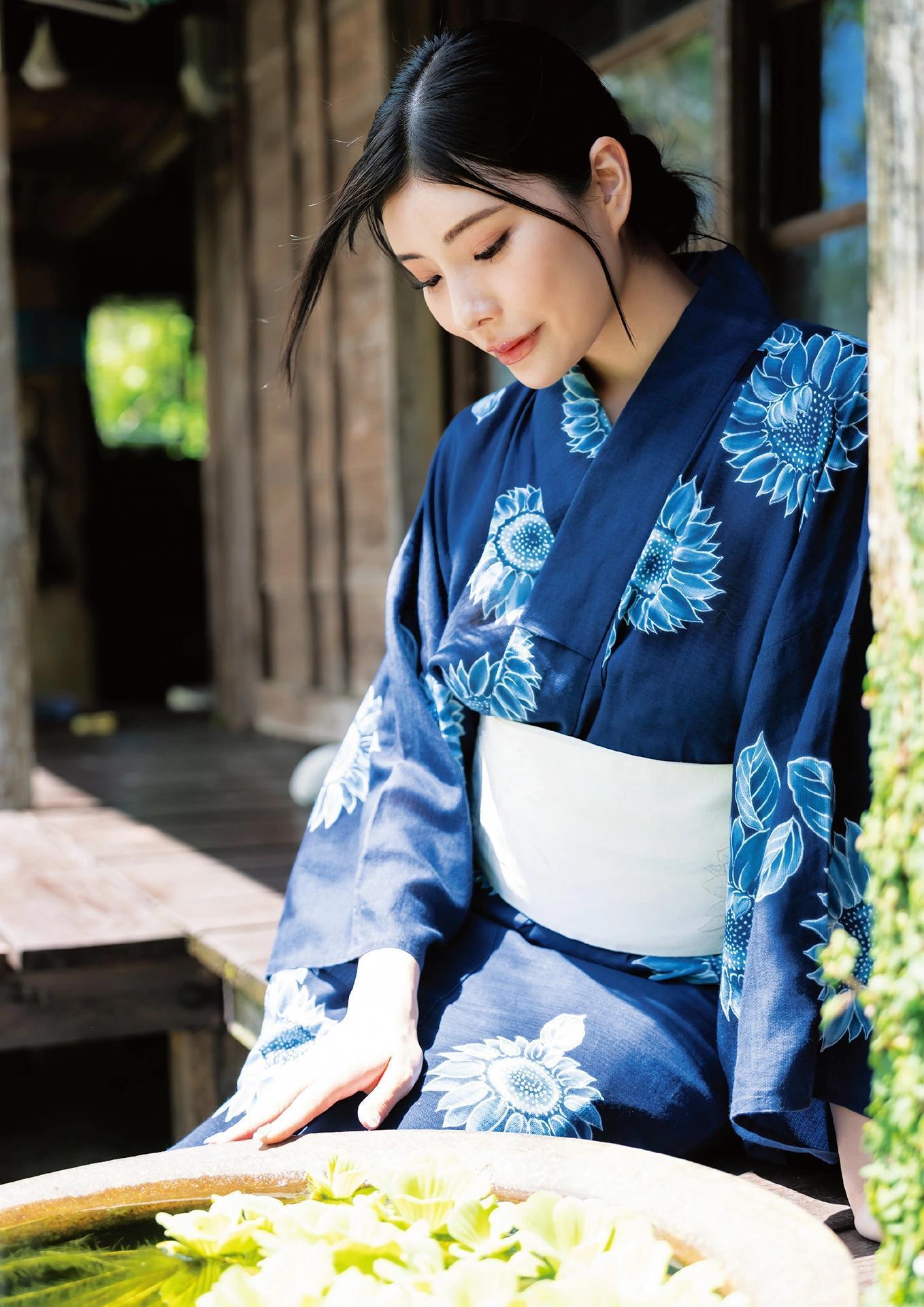 Rei Kamiki 神木麗, 写真集 「Beyond」 Set.01(5)
