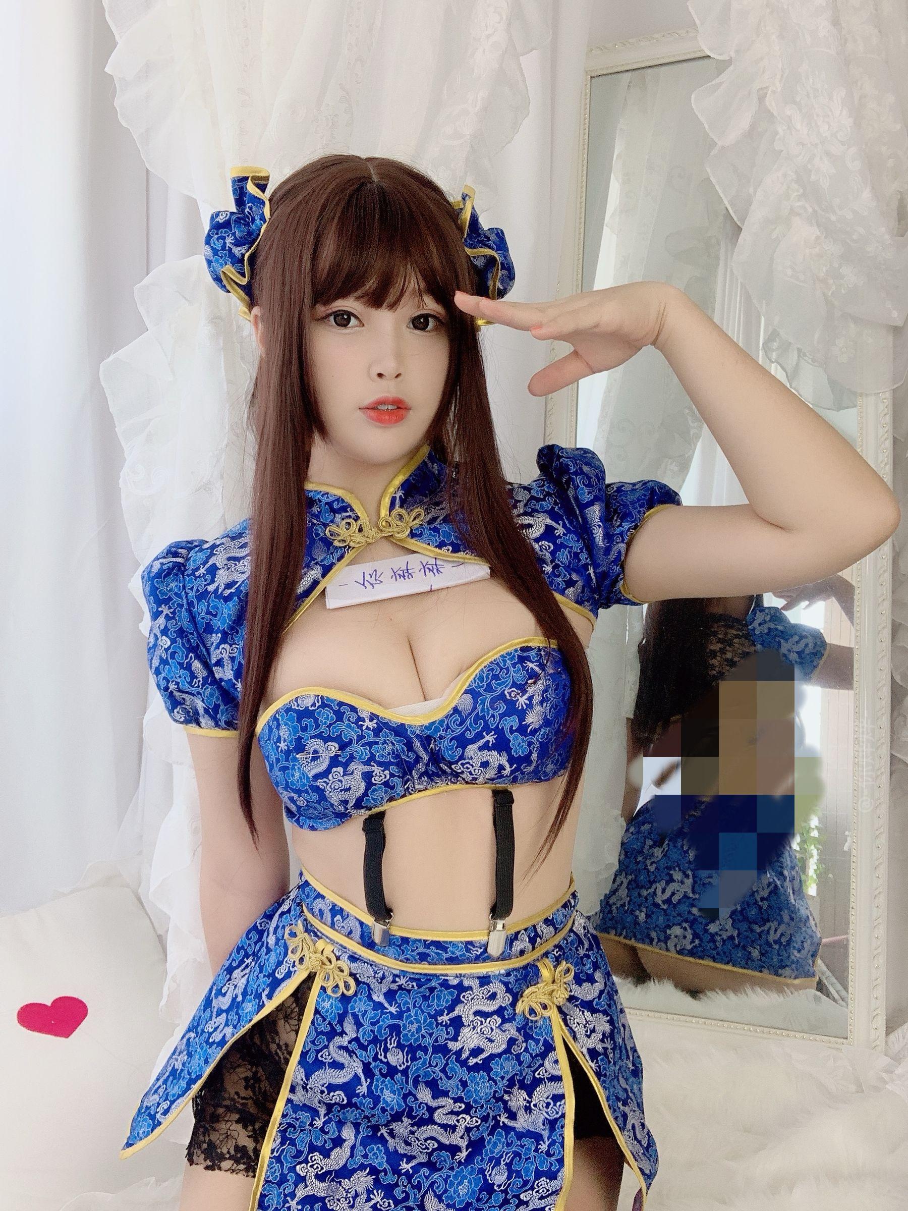 [Cosplay] 萌系小姐姐-白烨- – 功夫旗袍