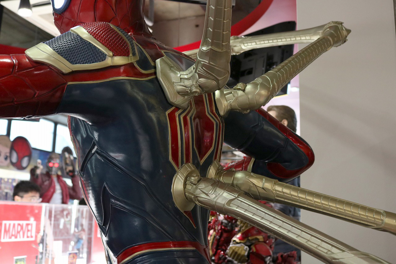 Exhibition Hot Toys : Avengers - Infinity Wars  - Page 4 MsvrRXKS_o