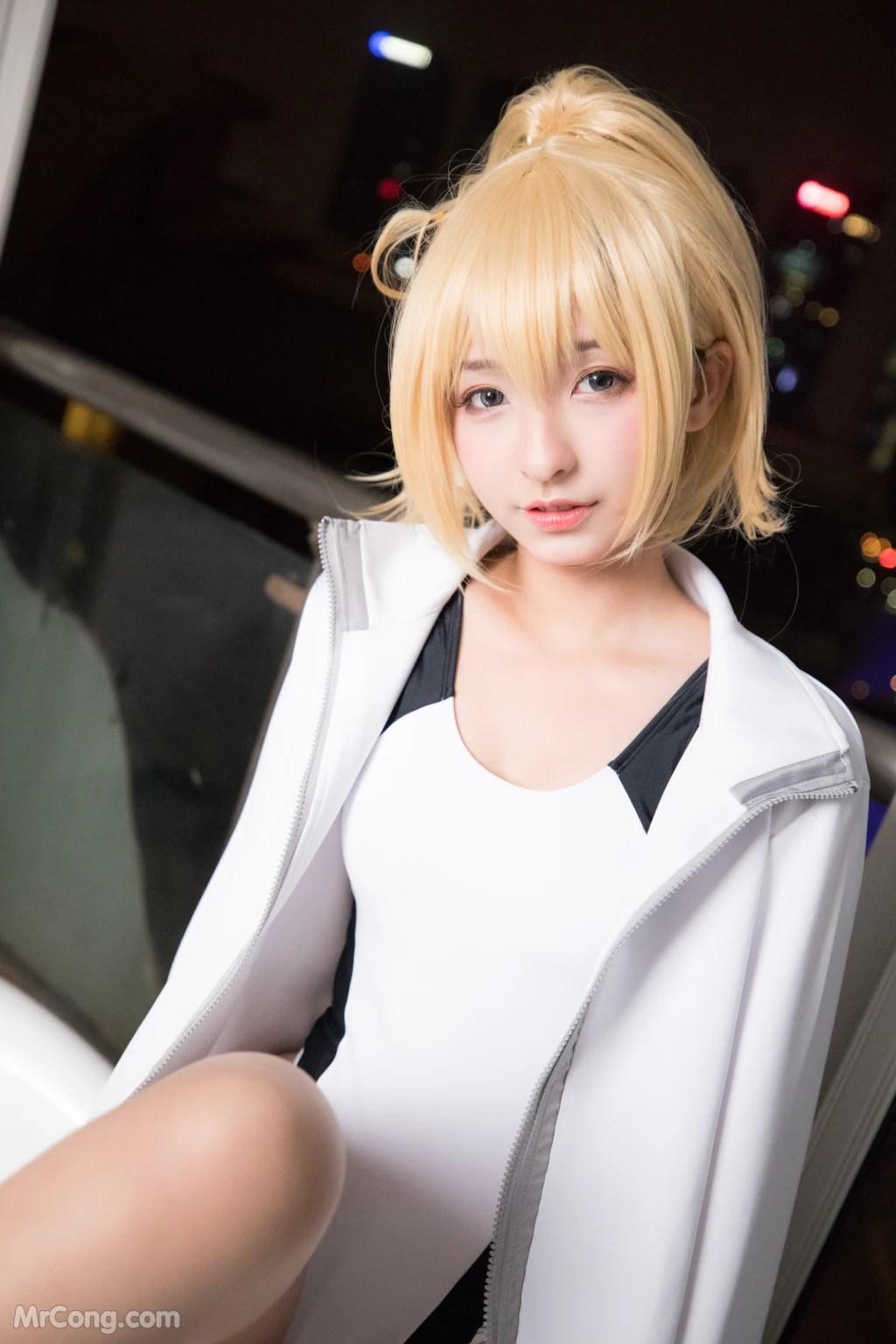 Coser@神楽坂真冬 Vol.036: 电子相册-白贞德《Swimingthedrea》(150 photos)(123)