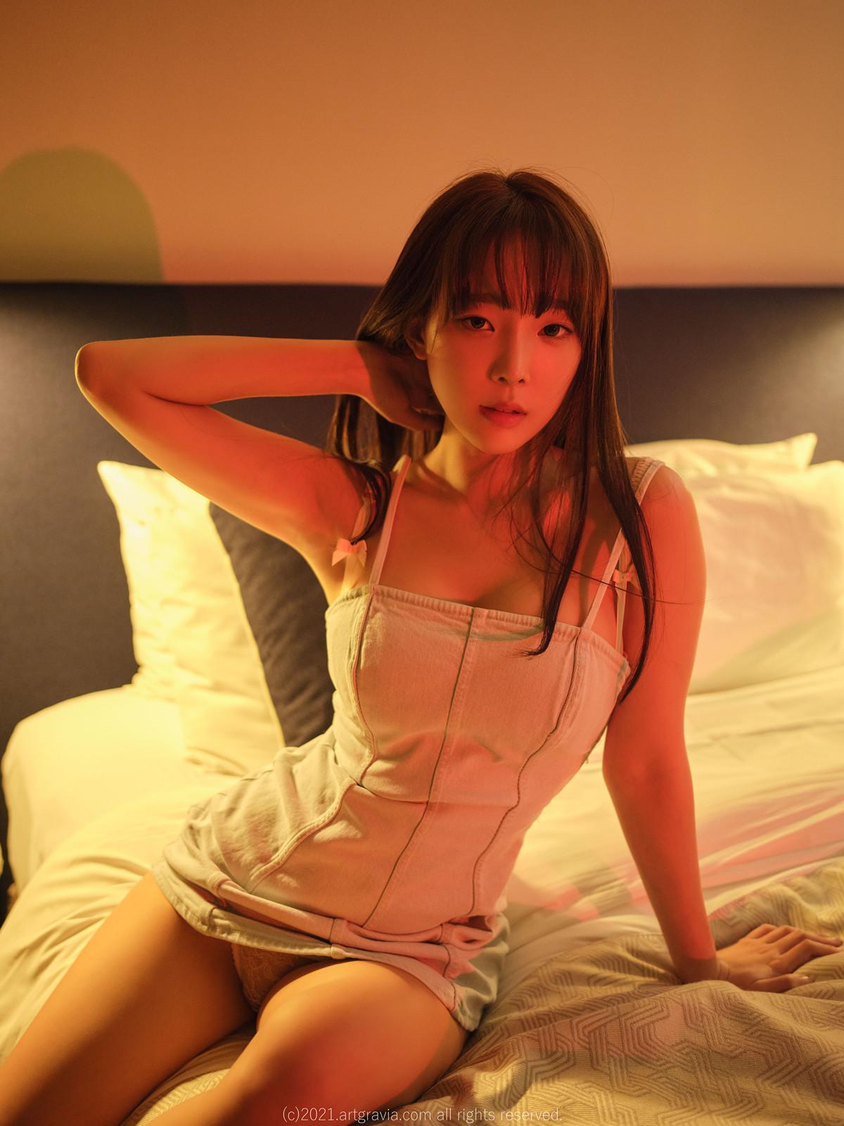 Kang Inkyung 강인경, ArtGravia Vol.328 Photobook Set.01(1)