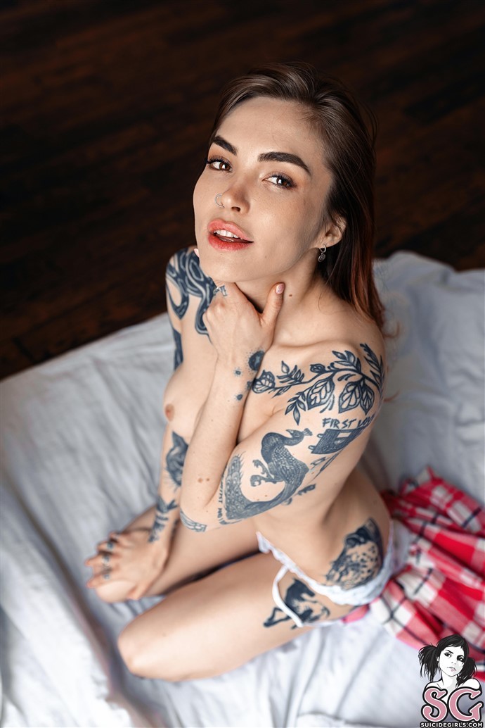 tatuada