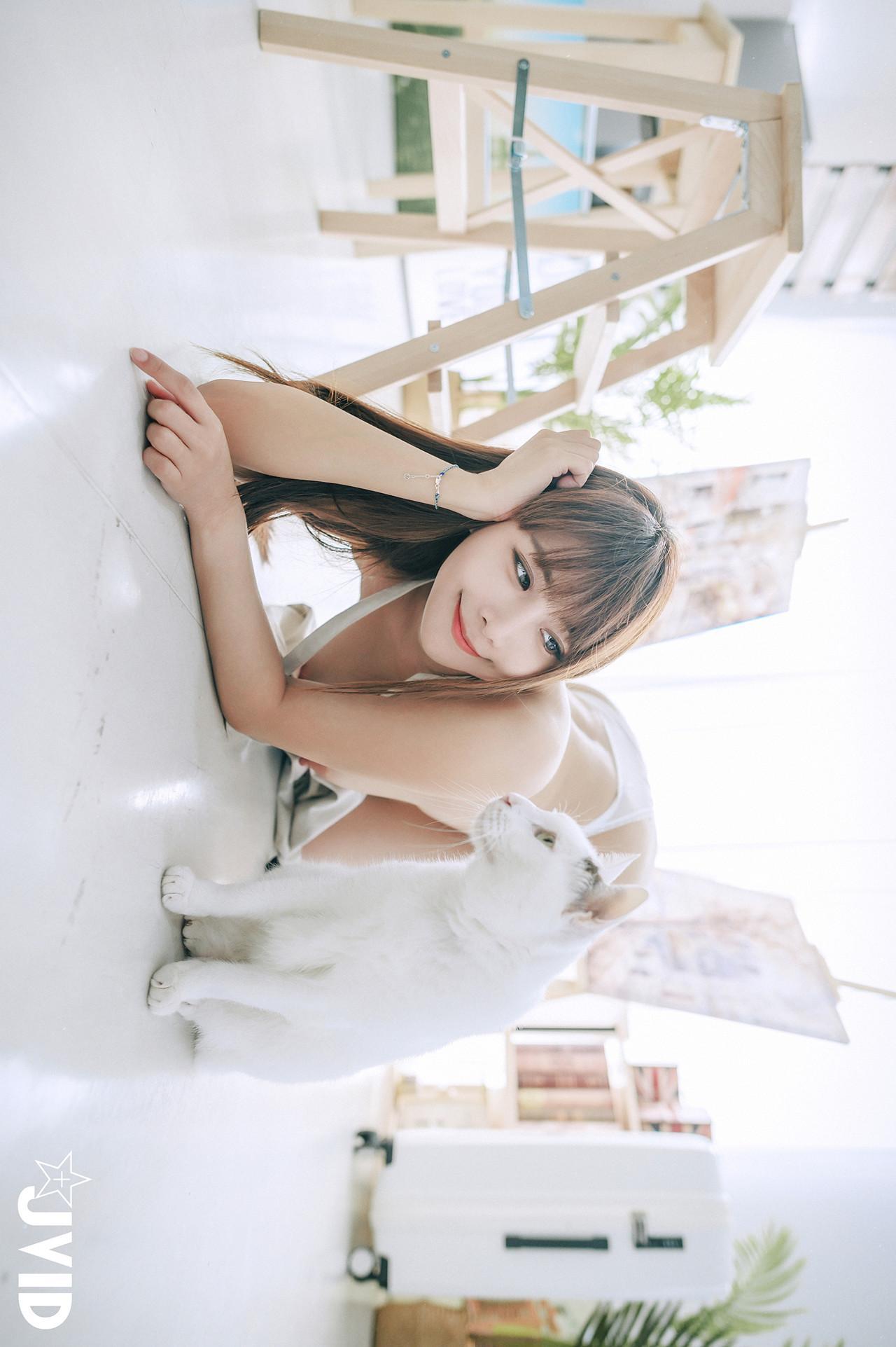 JVID Lele 乐乐 – 热爱榨精的漫画家-艺术家-生日限定尺度 Set.02(40)