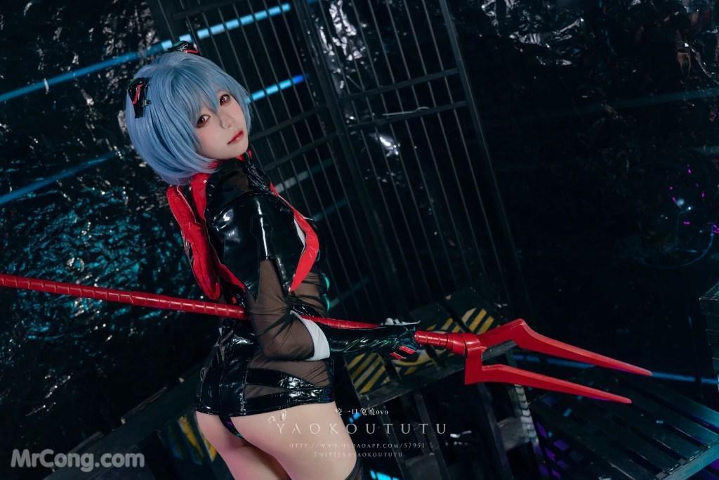 Coser@黏黏团子兔:『黑凌波』&小剧场 (50 photos )(17)