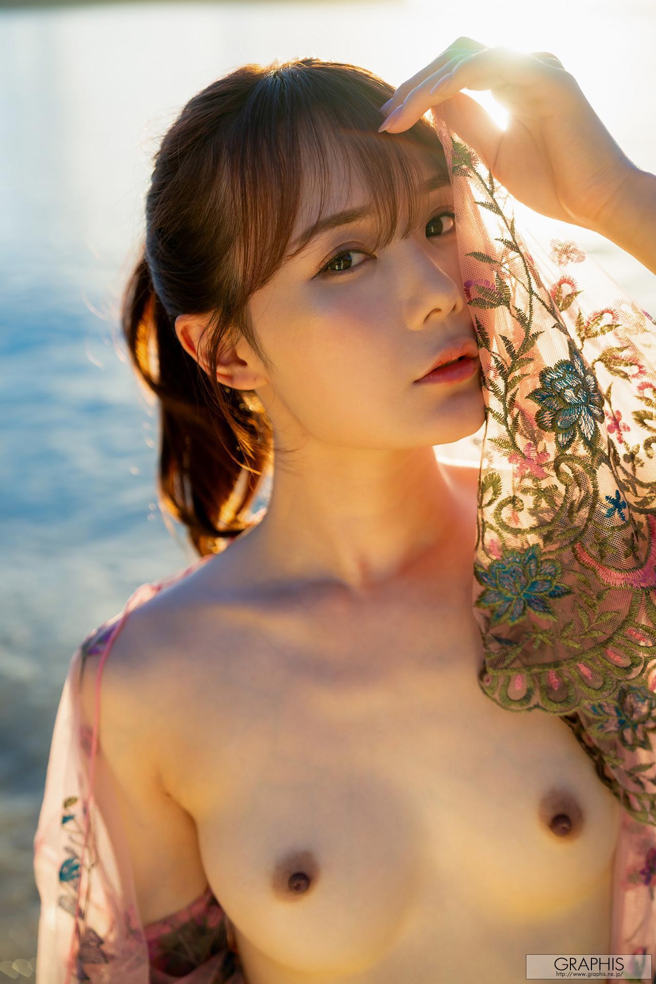 MIRU みる, Graphis Gals 「Fascination」 Vol.03(1)