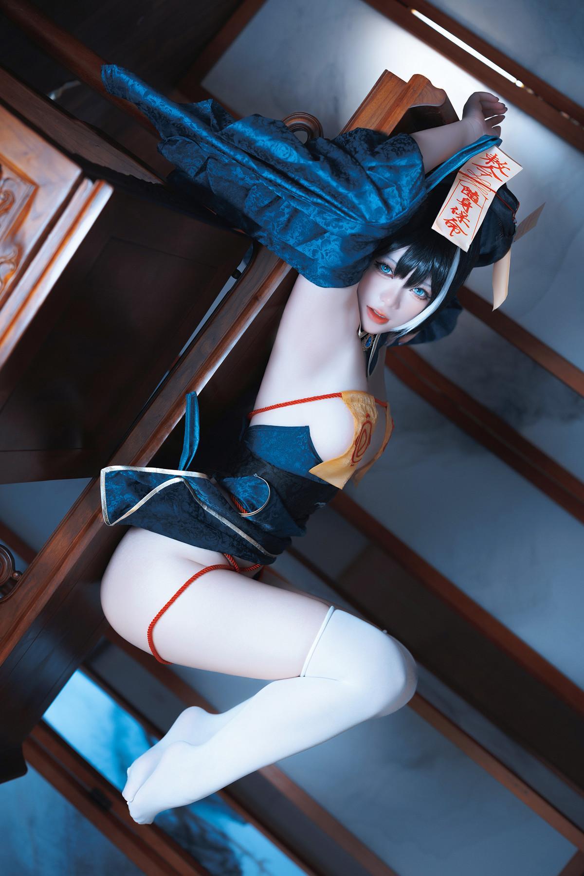 Cosplay 樱落酱w 碧蓝航线 华甲僵尸(14)