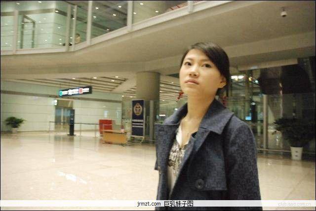 台湾某站被破解 漂亮妹妹私拍相册流出北京青春女大學生自拍(5)