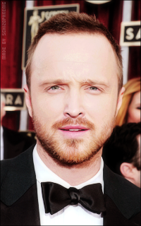 Aaron Paul MdpapYOG_o