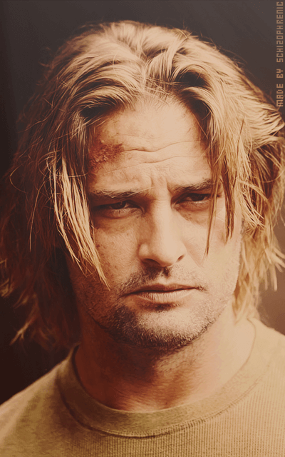 Josh Holloway CHm1Ku1Y_o