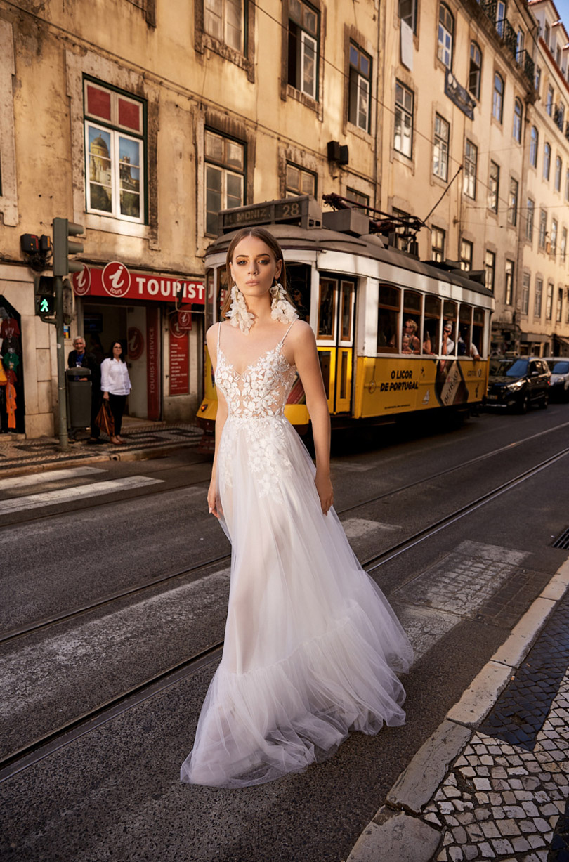 Dagmara Raczynska by Szymon Boczek / Tom Sebastien Bridal collection 2019 Dagmara Raczynska by Szymon Boczek / Tom Sebastien Bridal collection 2019