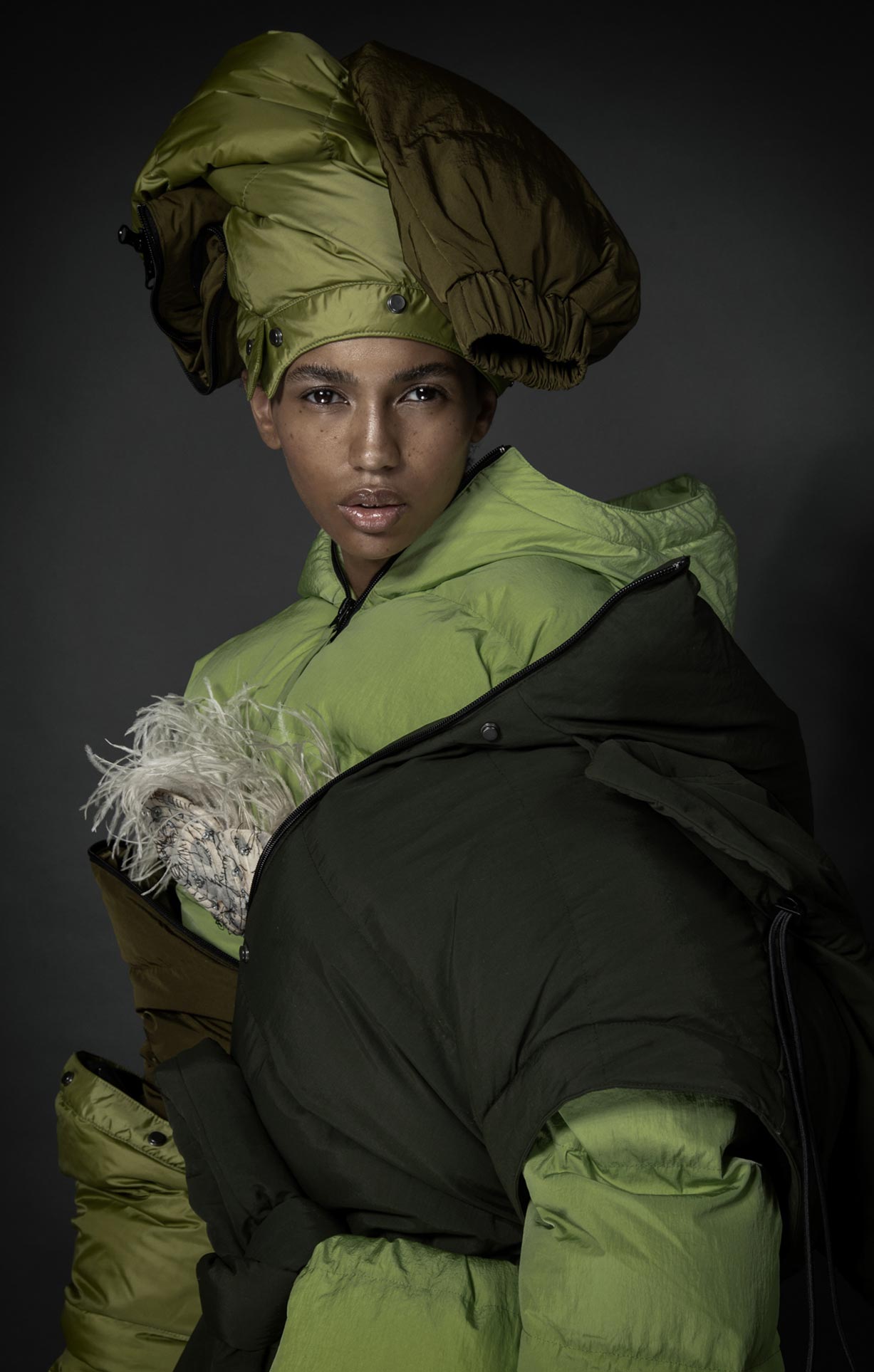 Lara Ndiaye by Attila Udvardi / Kaltblut Magazine Нетрадиционный взгляд на модную одежду / фото 25