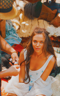 JENA GOLDSACK 6bh0cPuU_o