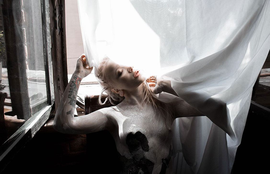 bodypaint / Lesia Sito nude by Vasilisa Getova