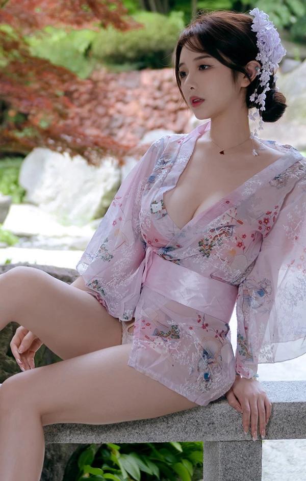 网红美女雯妹不讲道理 和风庭院