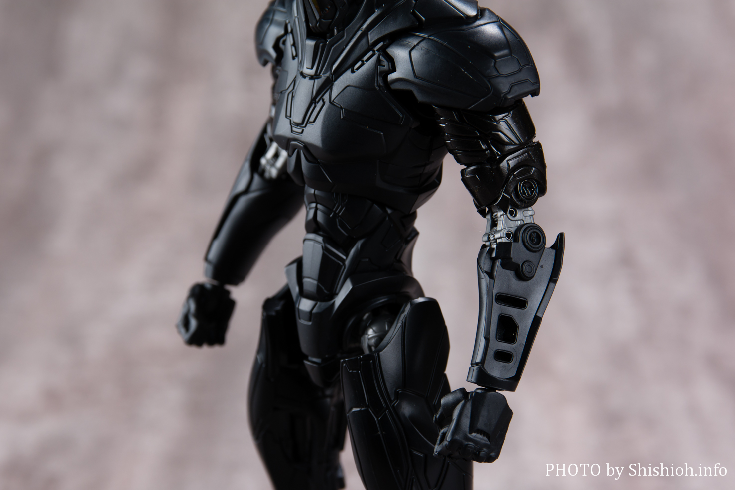 Pacific Rim : Uprising - Robot Spirits - Side Jaeger - Obsidian Fury (Bandai) - Page 2 1c2Hf2sN_o