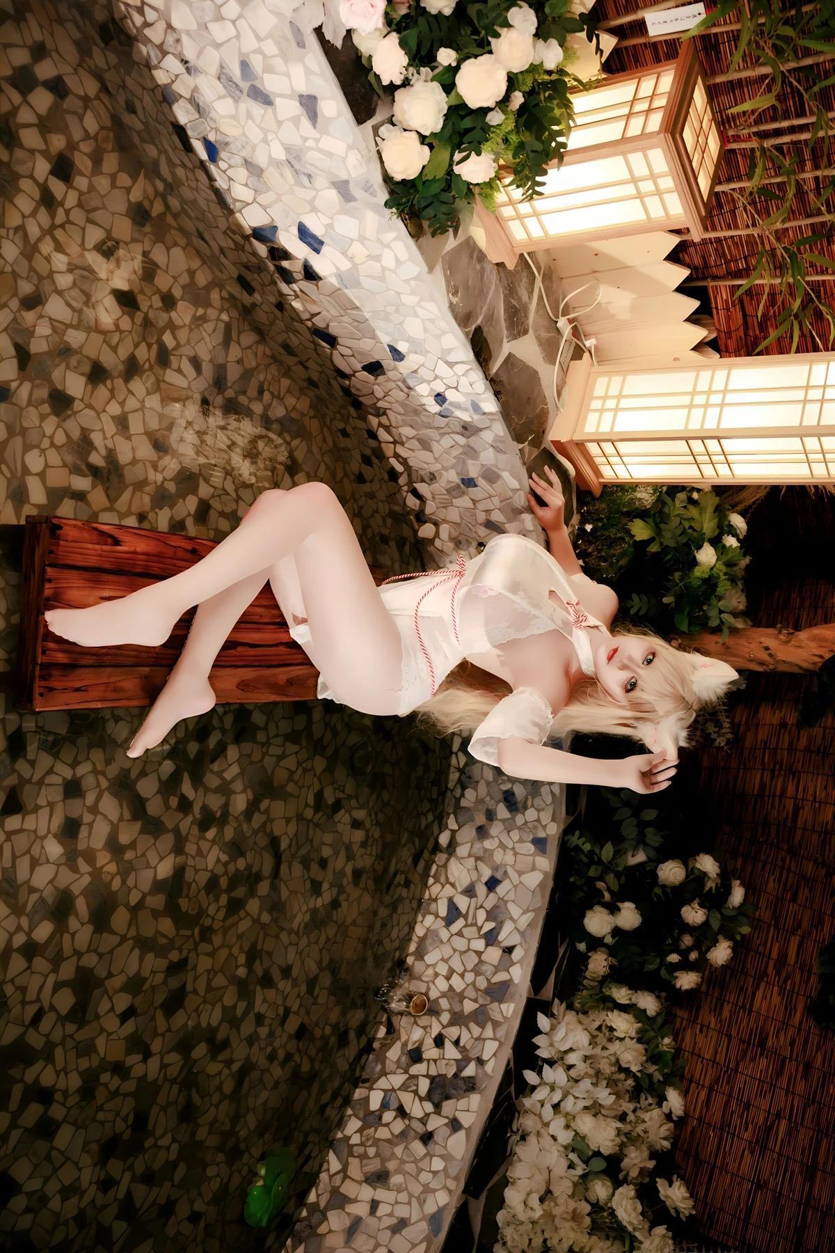 Cosplay 阿雪雪 – 温泉狐狸(45)
