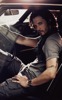 Nathan Parsons ALc4Iy2Z_o