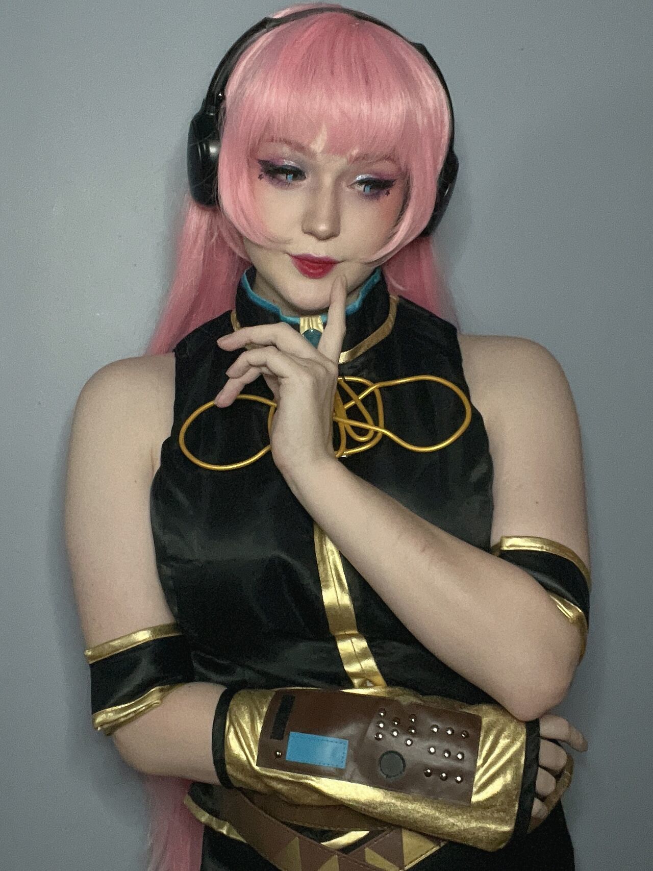 Satin Stars - Luka Megurine