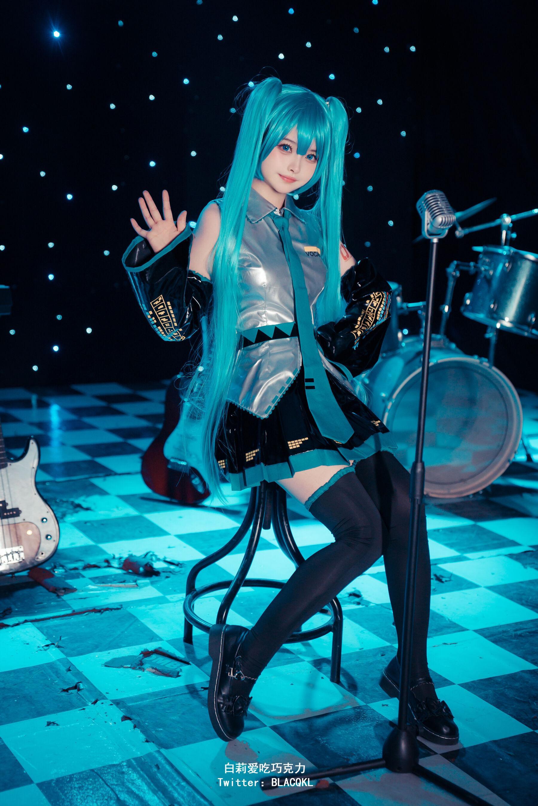 国模人体 白莉爱吃巧克力《未来初音 Miku》(5)