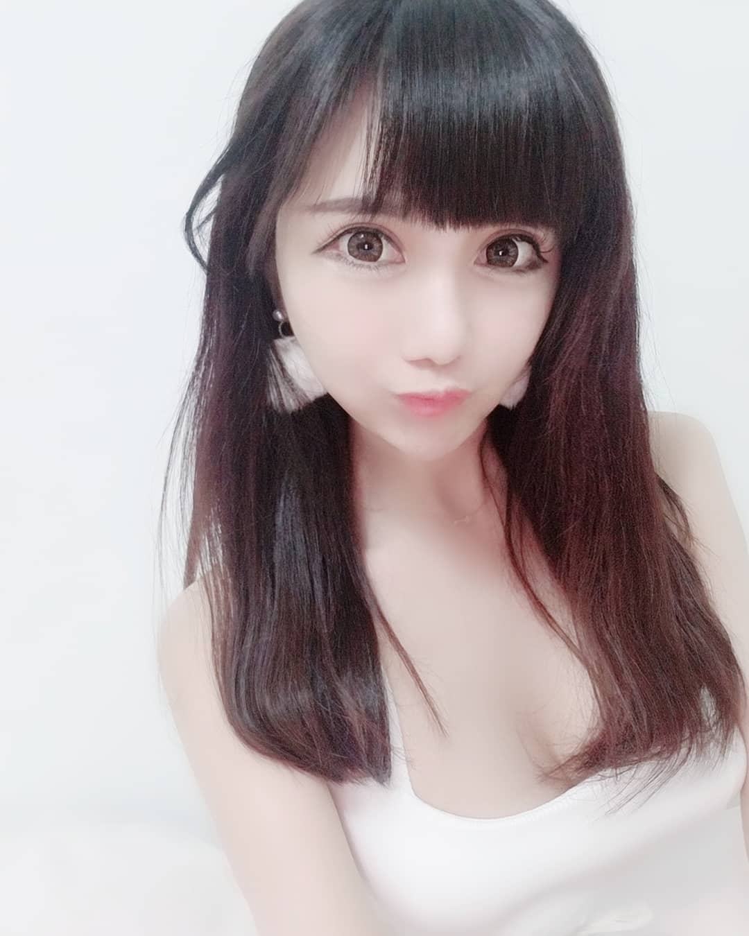 直播正妹—👑ABB👑小妖姬 wziWaX8k o - 直播正妹—👑ABB👑小妖姬